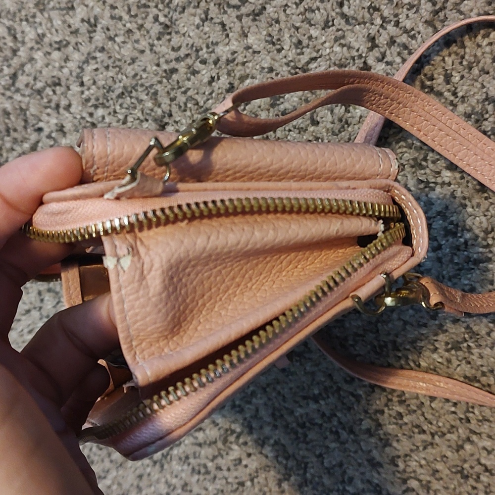 Valentoria Women's Crossbody Purse - Picture 6 of 6